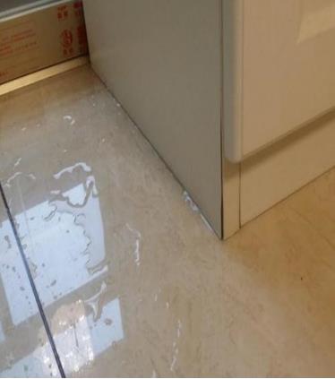 桑日漏水检测 厕所漏水怎么检测?